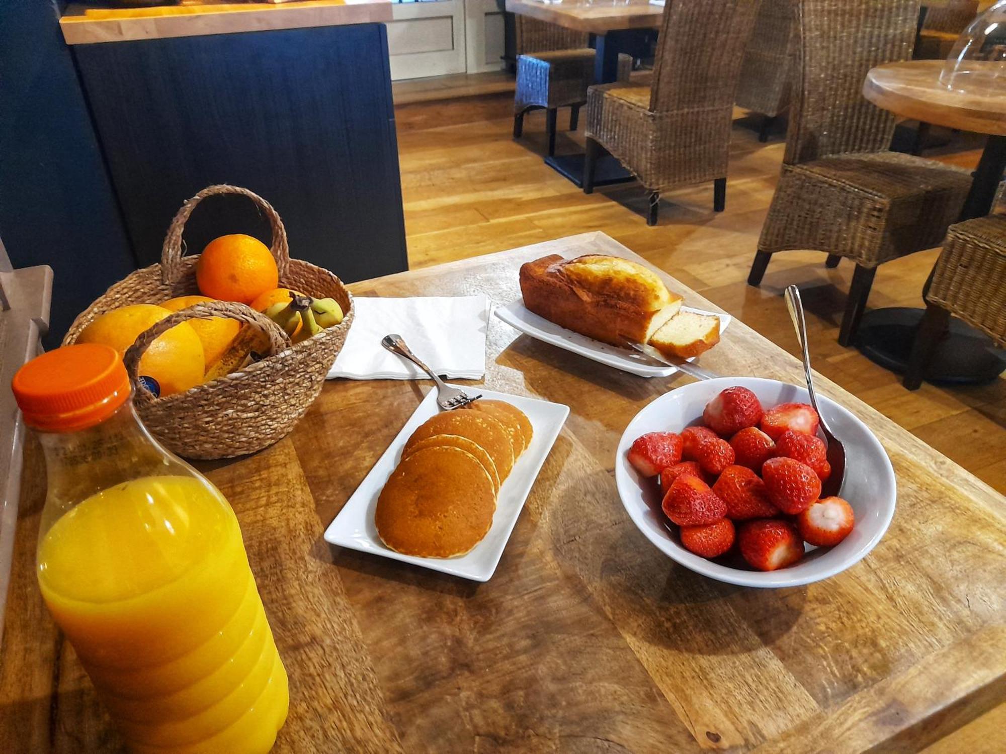 Hotel Restaurant L'Art Des Mets By Cote Jardin Conilhac-Corbieres Ngoại thất bức ảnh