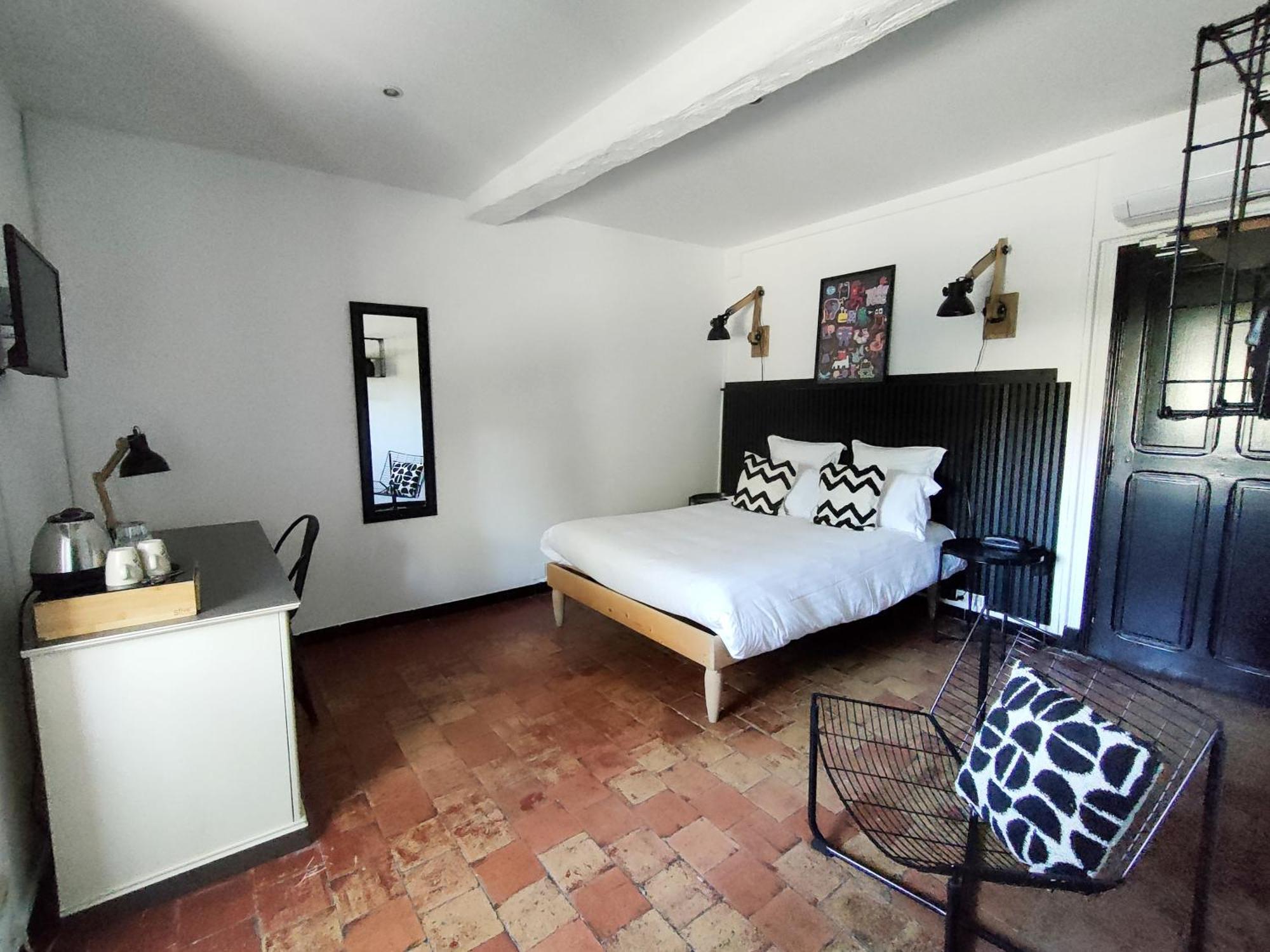 Hotel Restaurant L'Art Des Mets By Cote Jardin Conilhac-Corbieres Ngoại thất bức ảnh