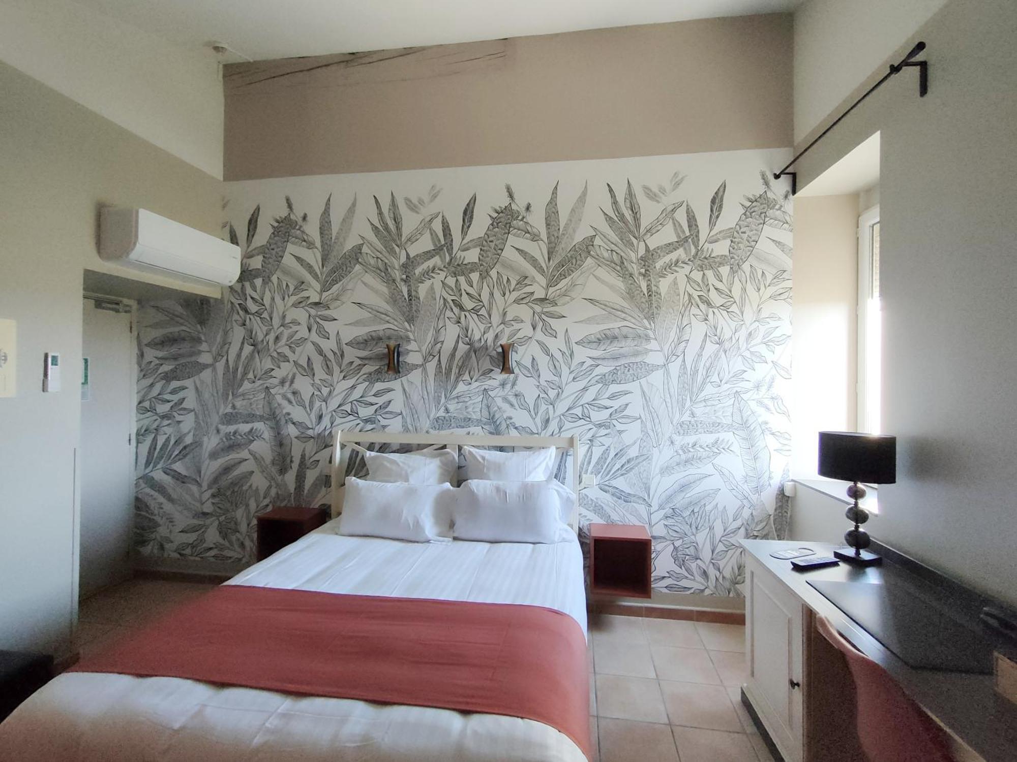 Hotel Restaurant L'Art Des Mets By Cote Jardin Conilhac-Corbieres Ngoại thất bức ảnh